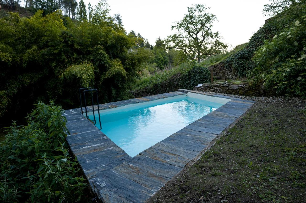 Bungalow with Garden View