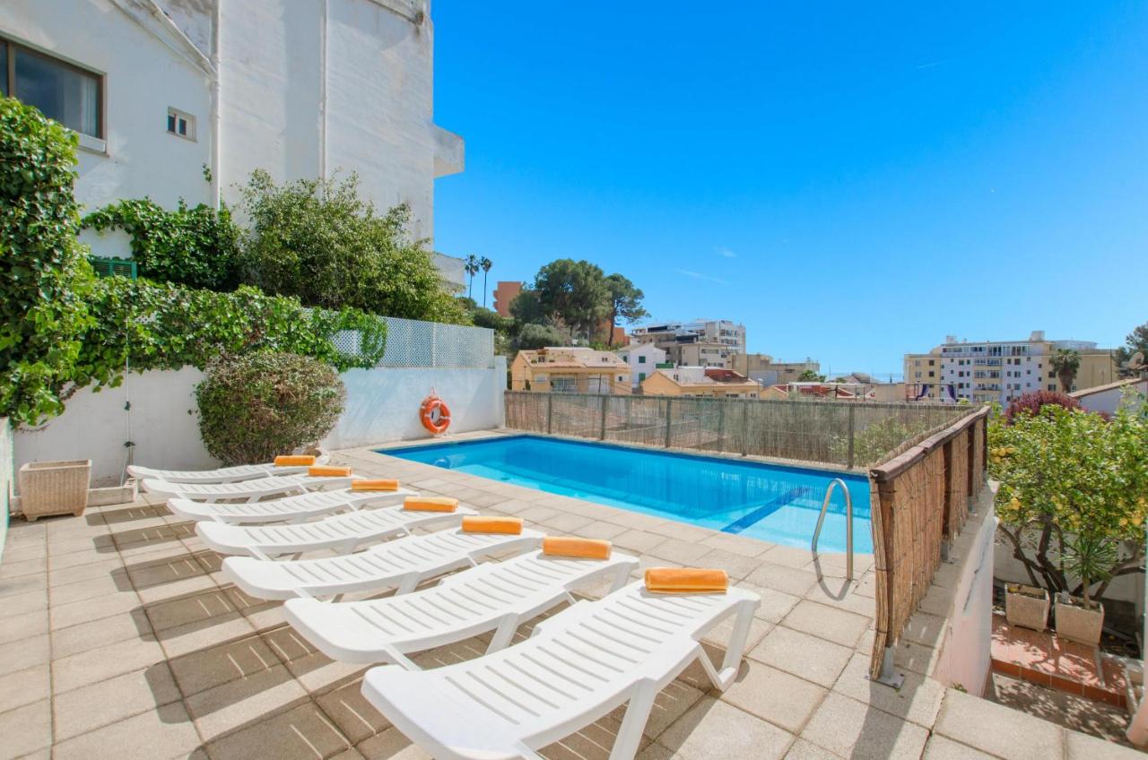 B&B Palma - YourHouse Ca Na Salera, villa near Palma with private pool in a quiet neighbourhood - Bed and Breakfast Palma
