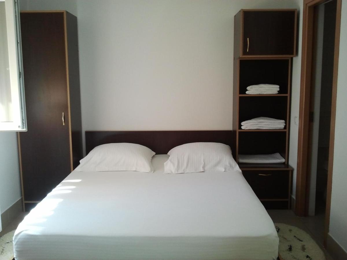 B&B Otopeni - JR Motel - Bed and Breakfast Otopeni