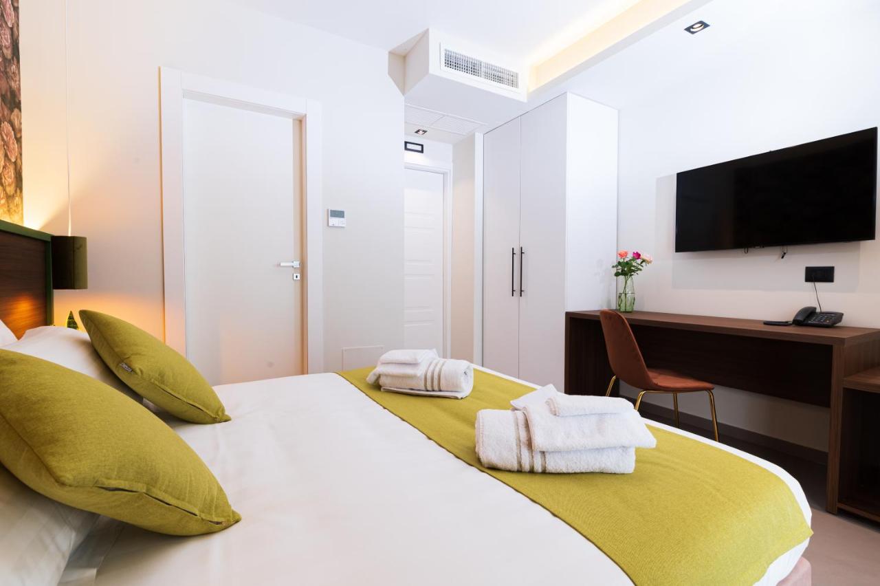 Double Room with Terrace