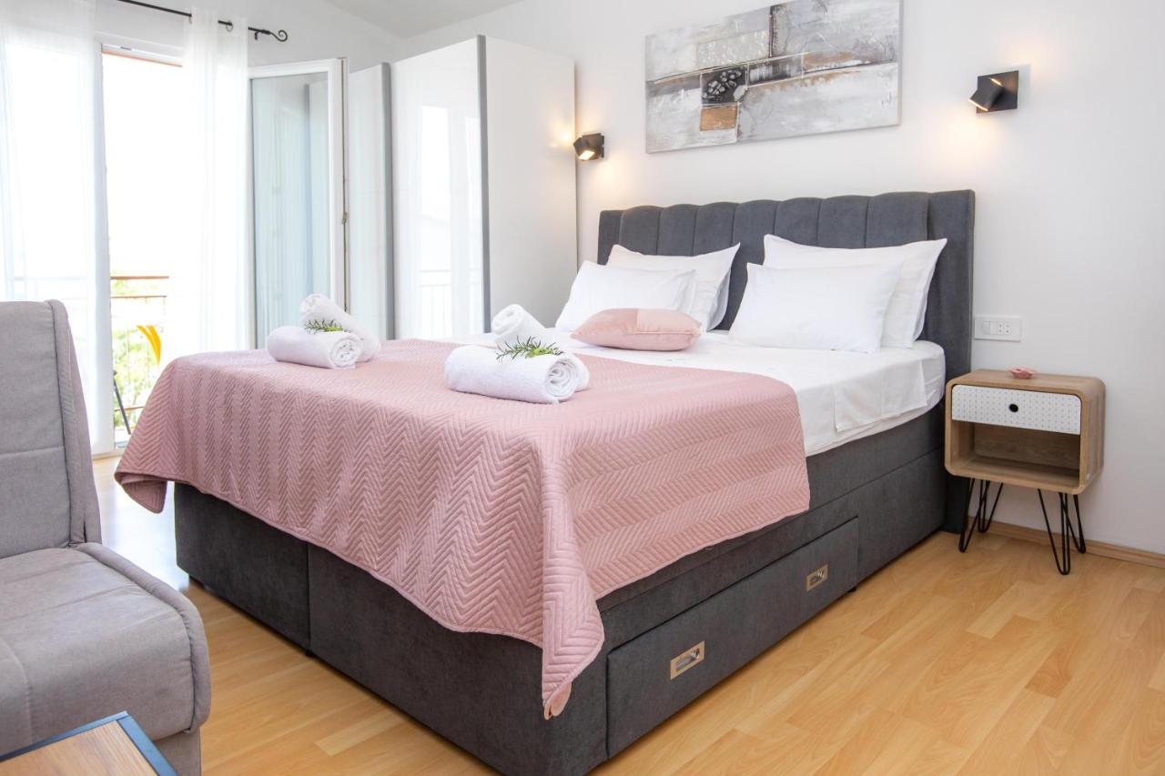 Triple Room with Sea View