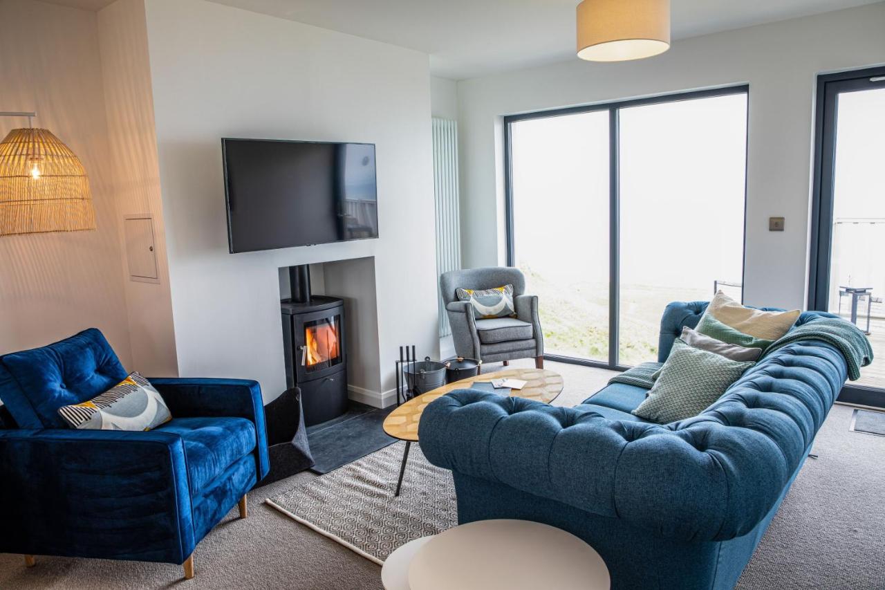 2 Bed Penthouse Apartment - 10 Plas - B&B