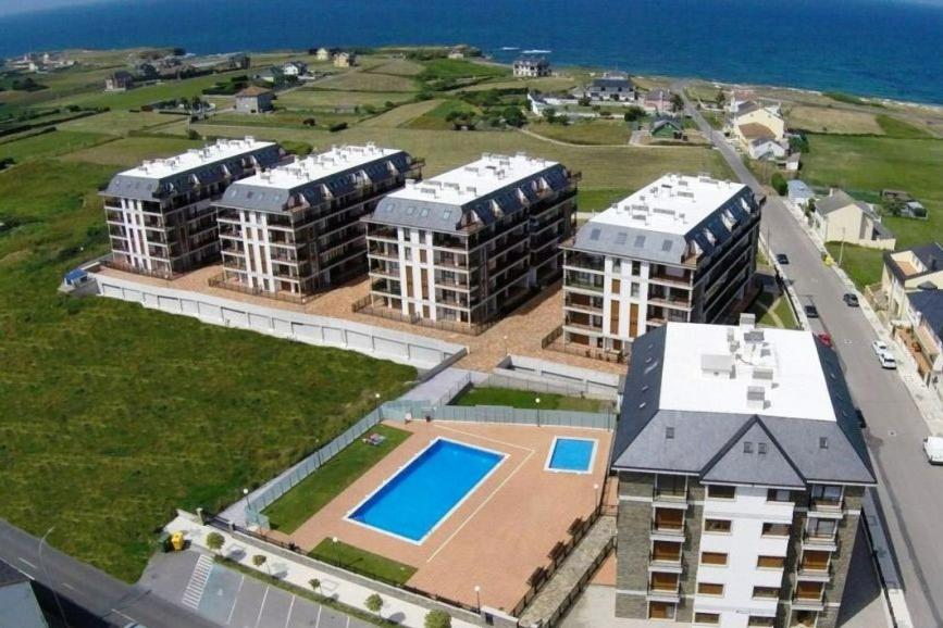 Apartagal-Playa de Llas, Foz - B&B