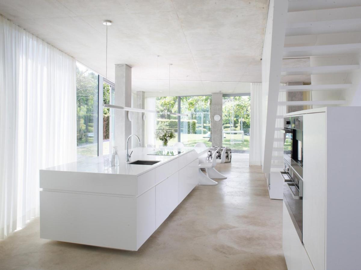 H-House Architectural Residence - Bed and Breakfast Maastricht