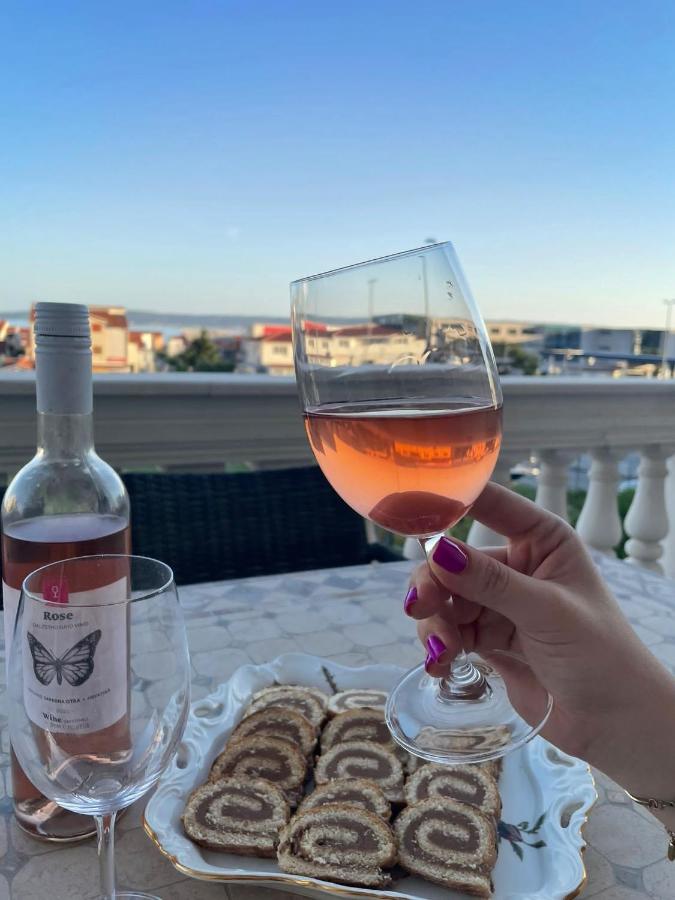 Sun side - Ferienwohnung Kutleše