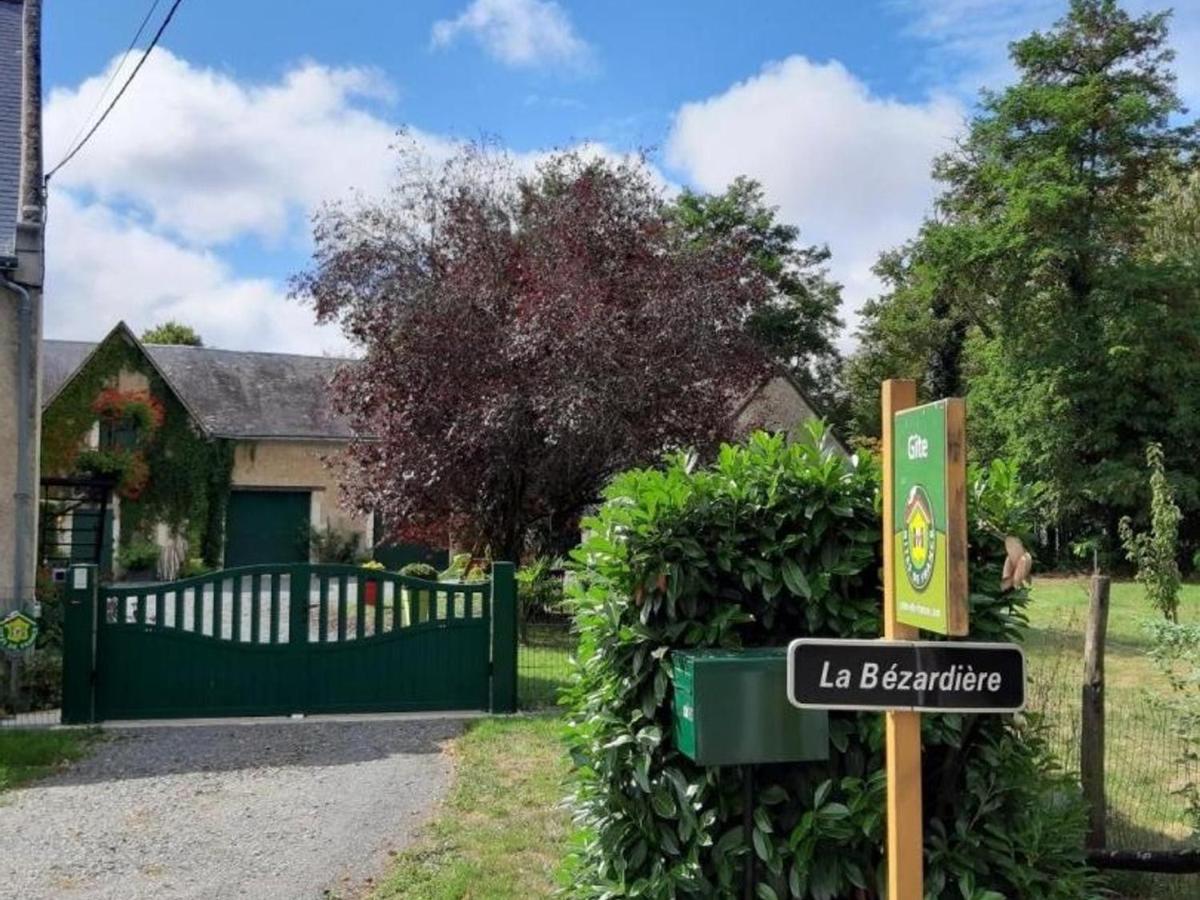 Charmante maison de campagne près de Tours avec jardin et vélos - FR-1-381-97 - Chambres d'hôtes Beaumont-la-Ronce