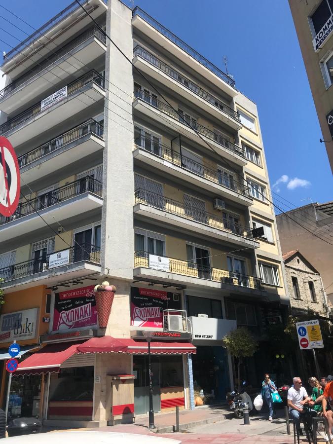 kavala squareview - Bed and Breakfast