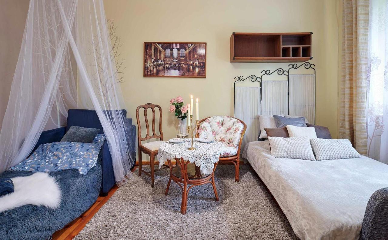 Warmia Rooms Vintage Room - B&B