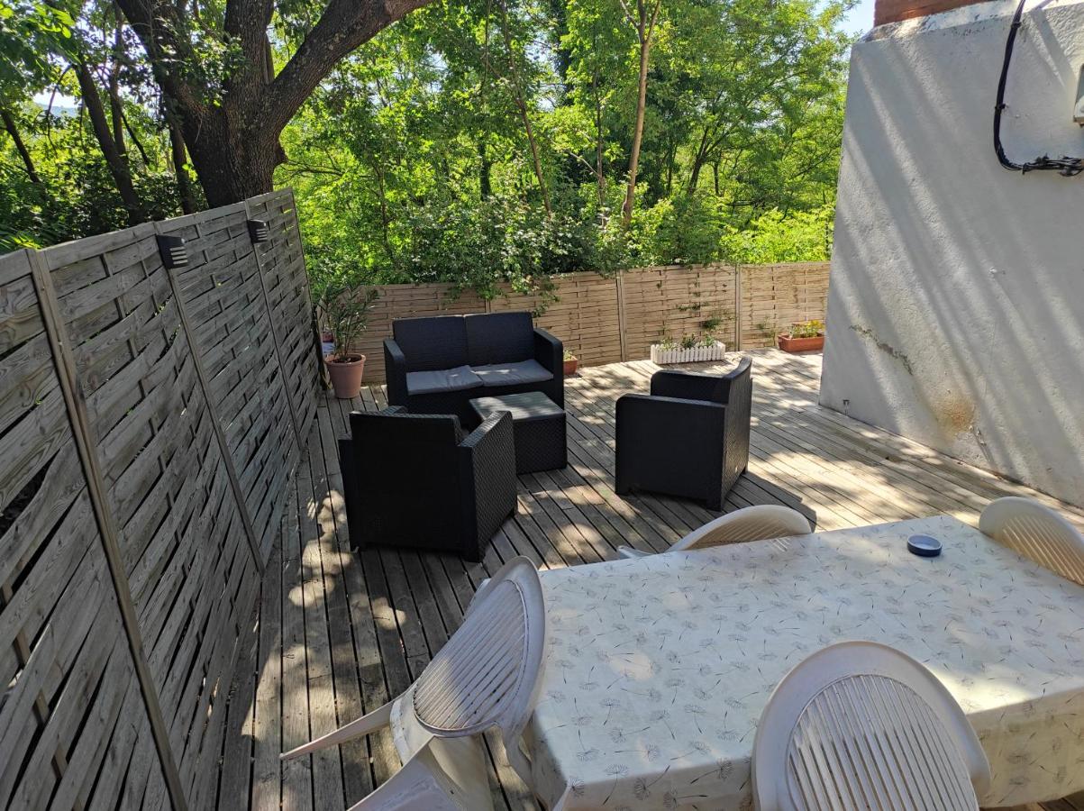 Apartement 'les lavandes" RdC 2CH - terrasse et parking à Lurs - Chambres d’hôtes Lurs