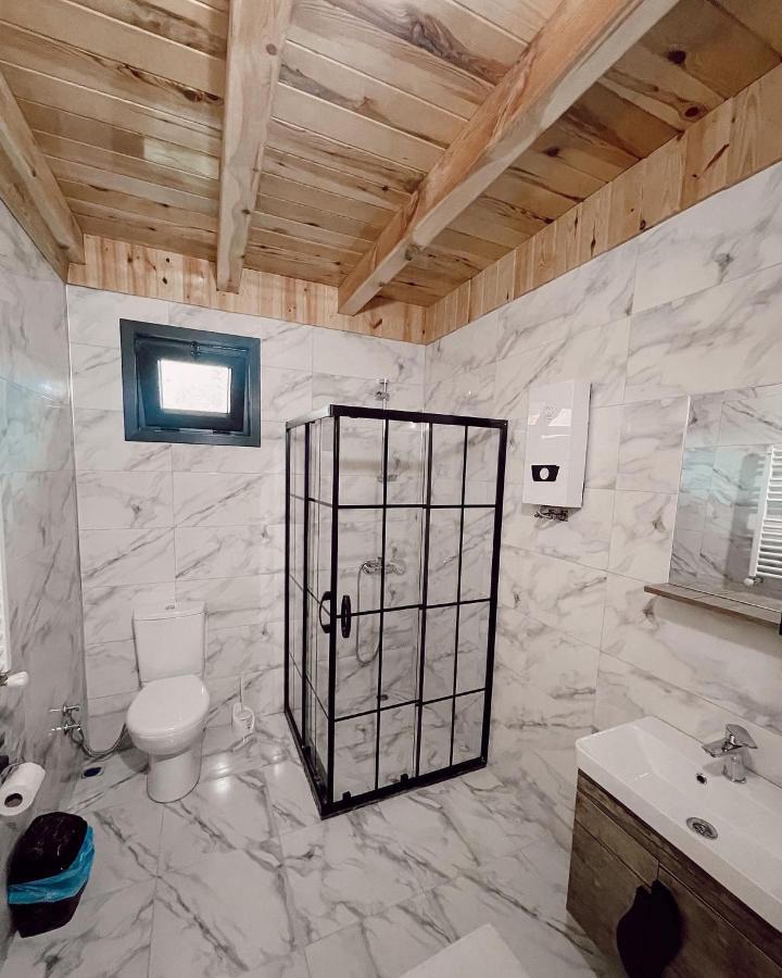 Superior Chalet