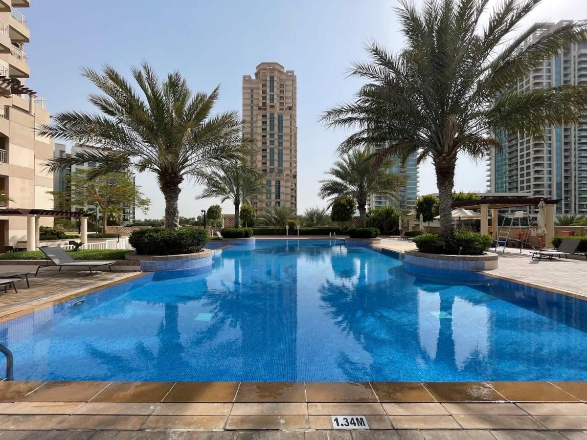 Mosela Tower by Emaar, The Views and Greens - B&B Dubai