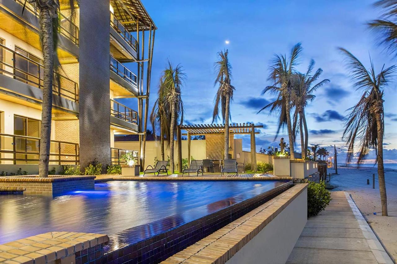 Varandas Do Mar Modern Deluxe Apartment Beach Front Cumbuco - B&B