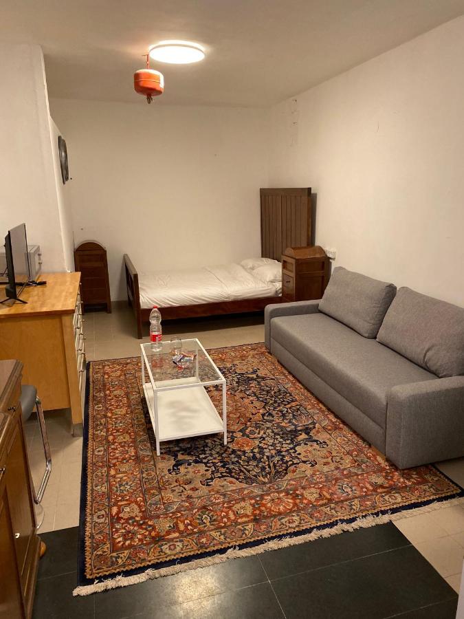 Pleasant Loft Apartment In The Heart Of Tel-Aviv - Chambres d'hôtes Tel-Aviv