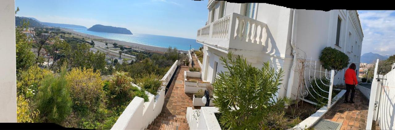 Appartamento nel fabbricato denominato Il Castello - B&B Praia a Mare