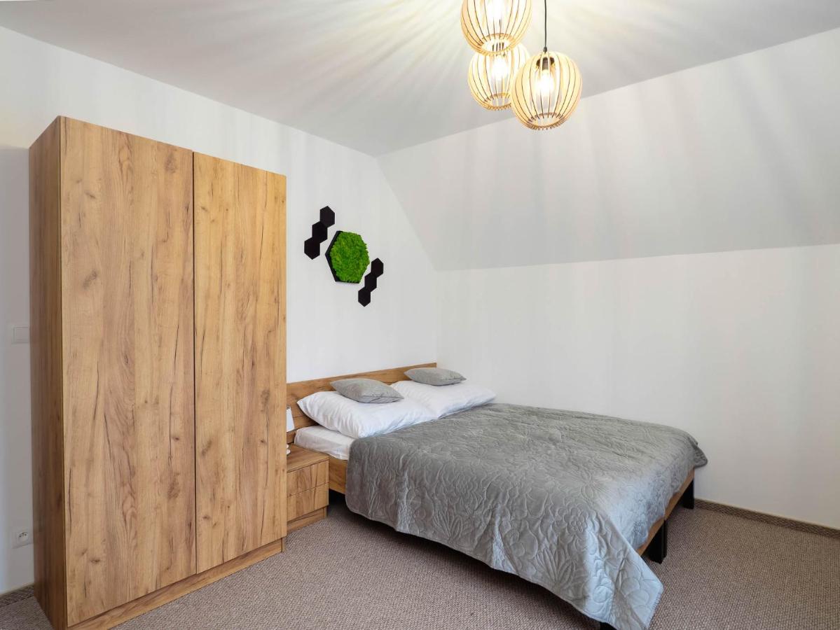 Large Twin Room