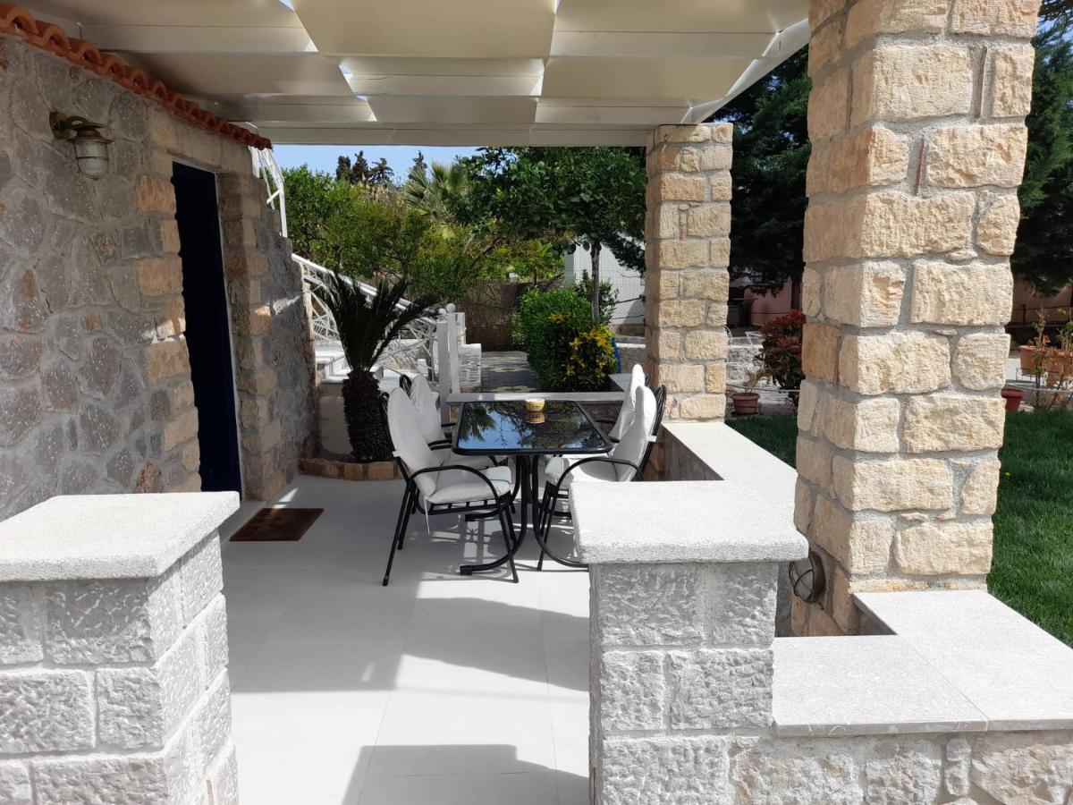 B&B Paralia Neas Epidavrou - para thin alos 1 - Bed and Breakfast Paralia Neas Epidavrou