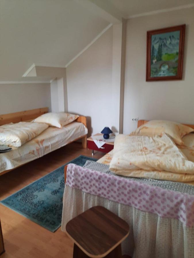 Standard Zweibettzimmer