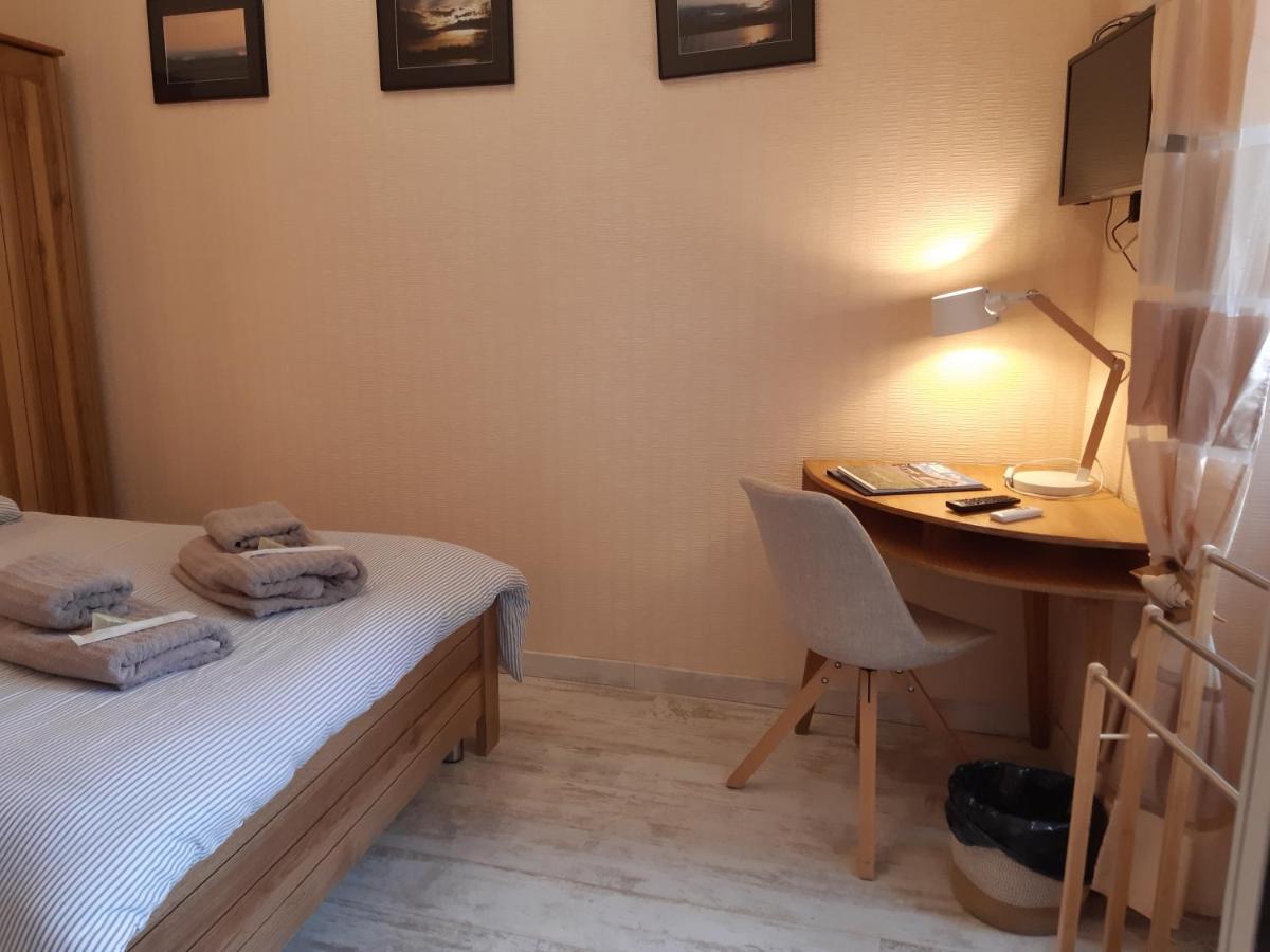 Standard Double Room with Shared Bathroom