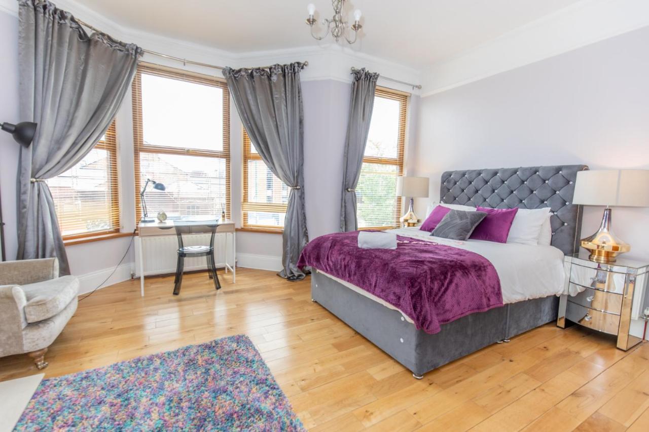 B&B Belfast - SO-LUX - Bed and Breakfast Belfast