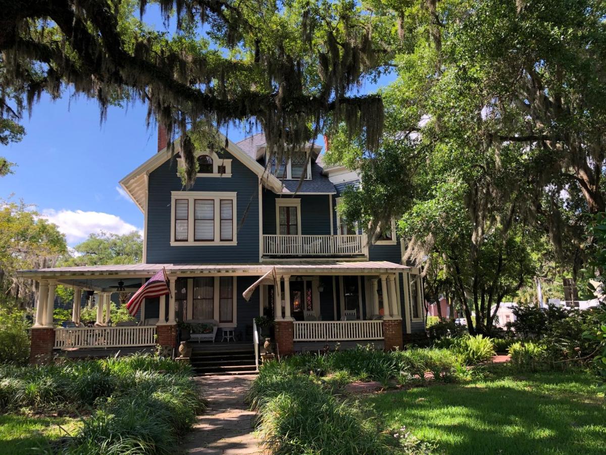 Hoyt House Luxury Bed & Breakfast - Chambres d’hôtes