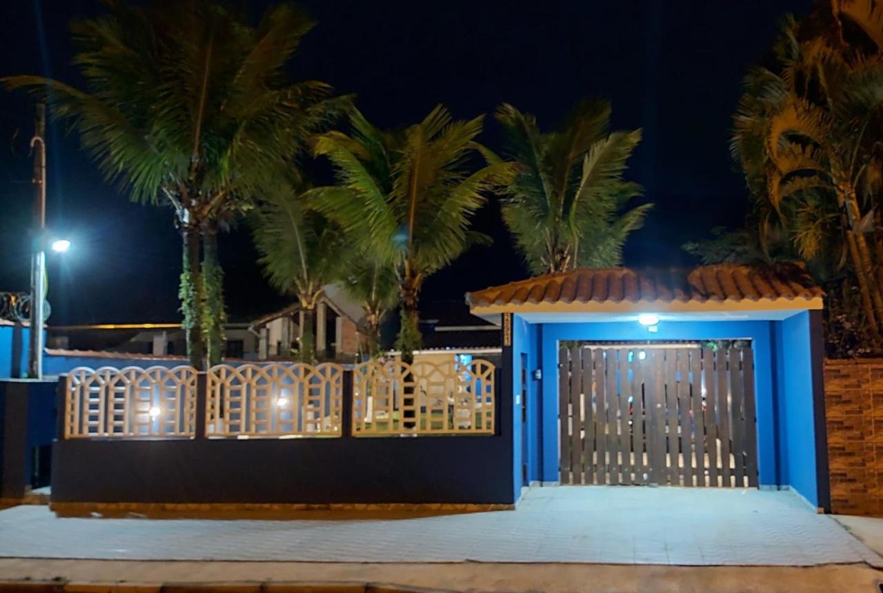 Linda Casa Para Família, Muito Próxima da Praia em Ubatuba!!! - Chambres d'hôtes Ubatuba
