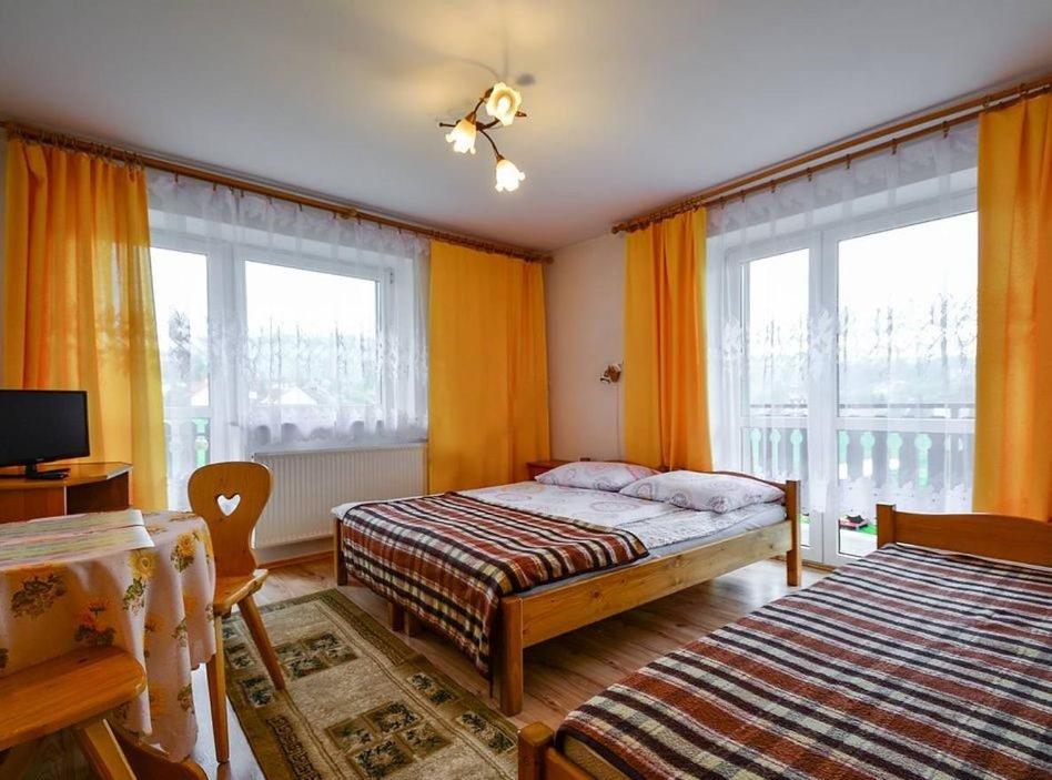 Triple Room with Private Bathroom