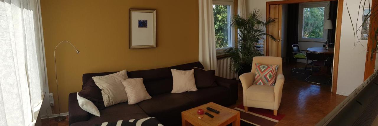 B&B Oldenbourg - Stadtnahe Wohnung mit kl.Balkon und Parkplatz - Bed and Breakfast Oldenbourg