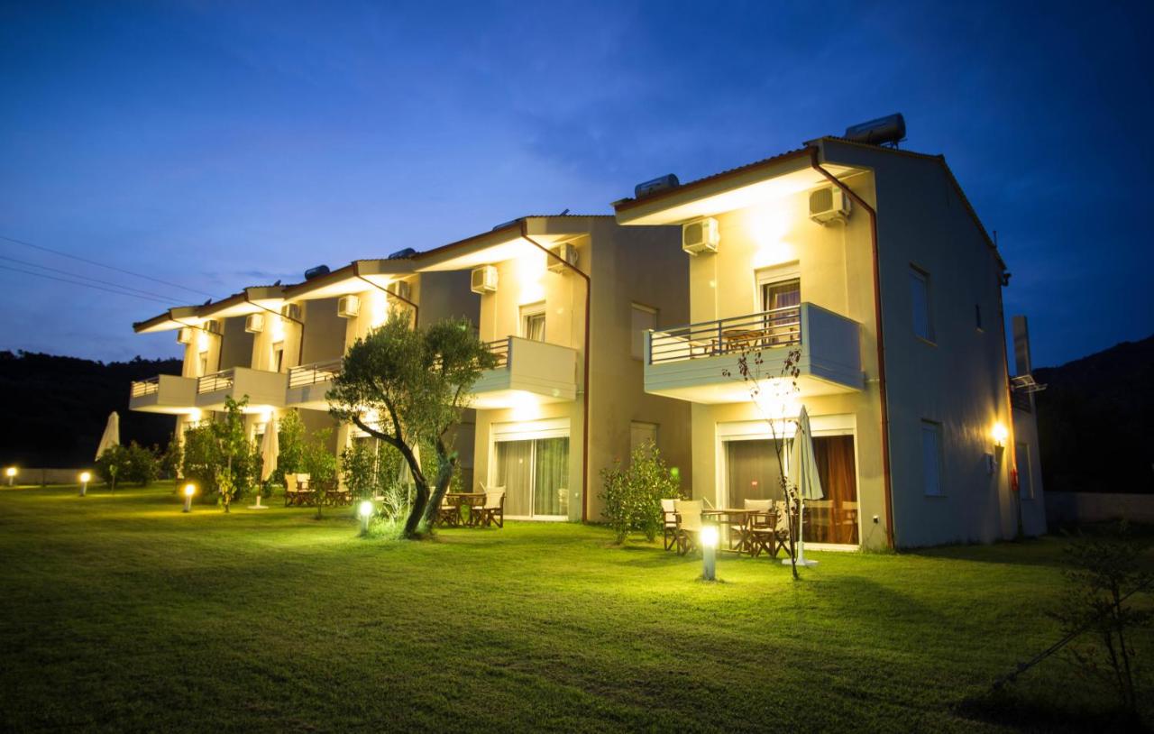 Parea Kalamitsi - Bed and Breakfast