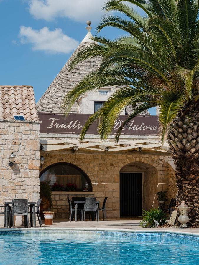 Trullo Junior Suite mit Poolblick 