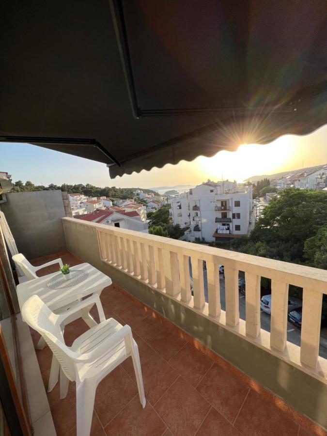 Luxury apartman Iris - B&B