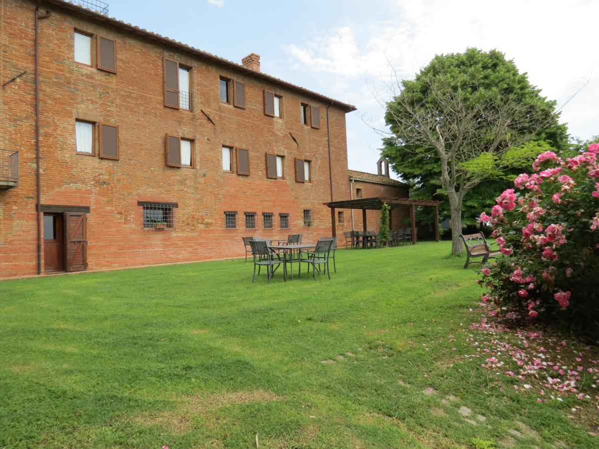 Agriturismo Borgo Del Papa - Bed and Breakfast