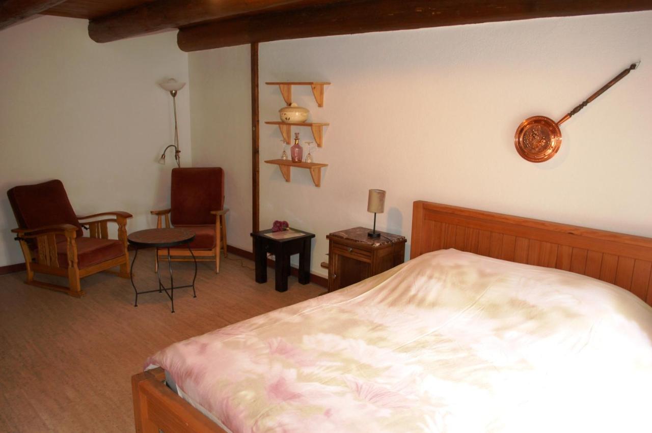 Triple Room with Bathroom