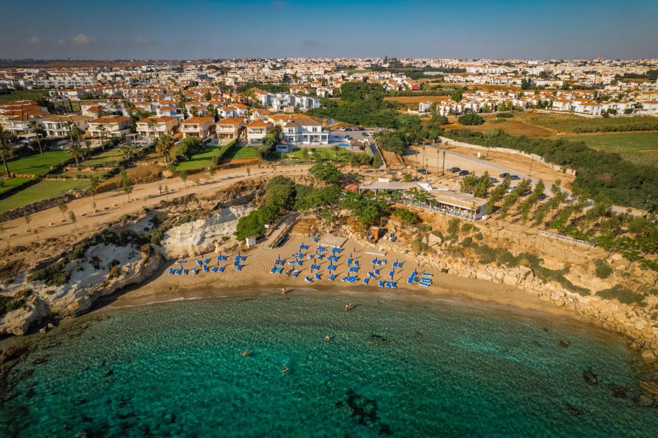 Atlantica 4 bedroom villa near the beach - Chambres d’hôtes Protaras