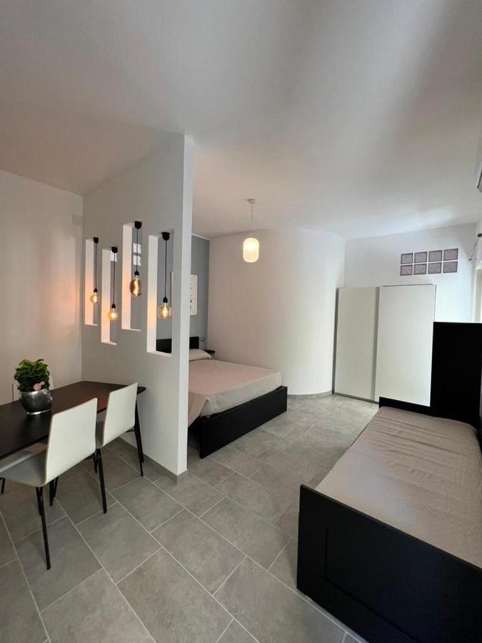 Habitación con cama grande