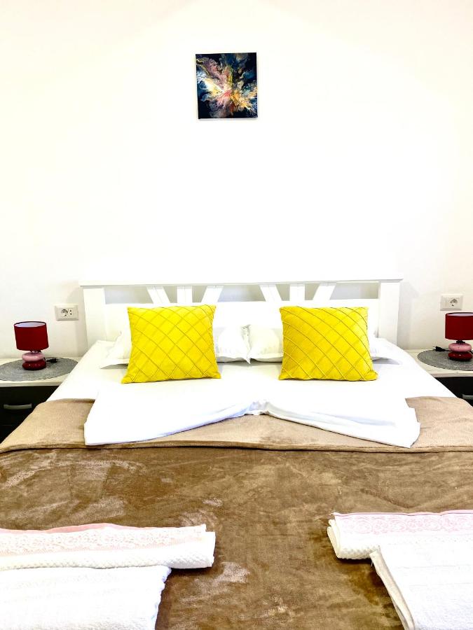 Appartamento con 2 Camere da Letto