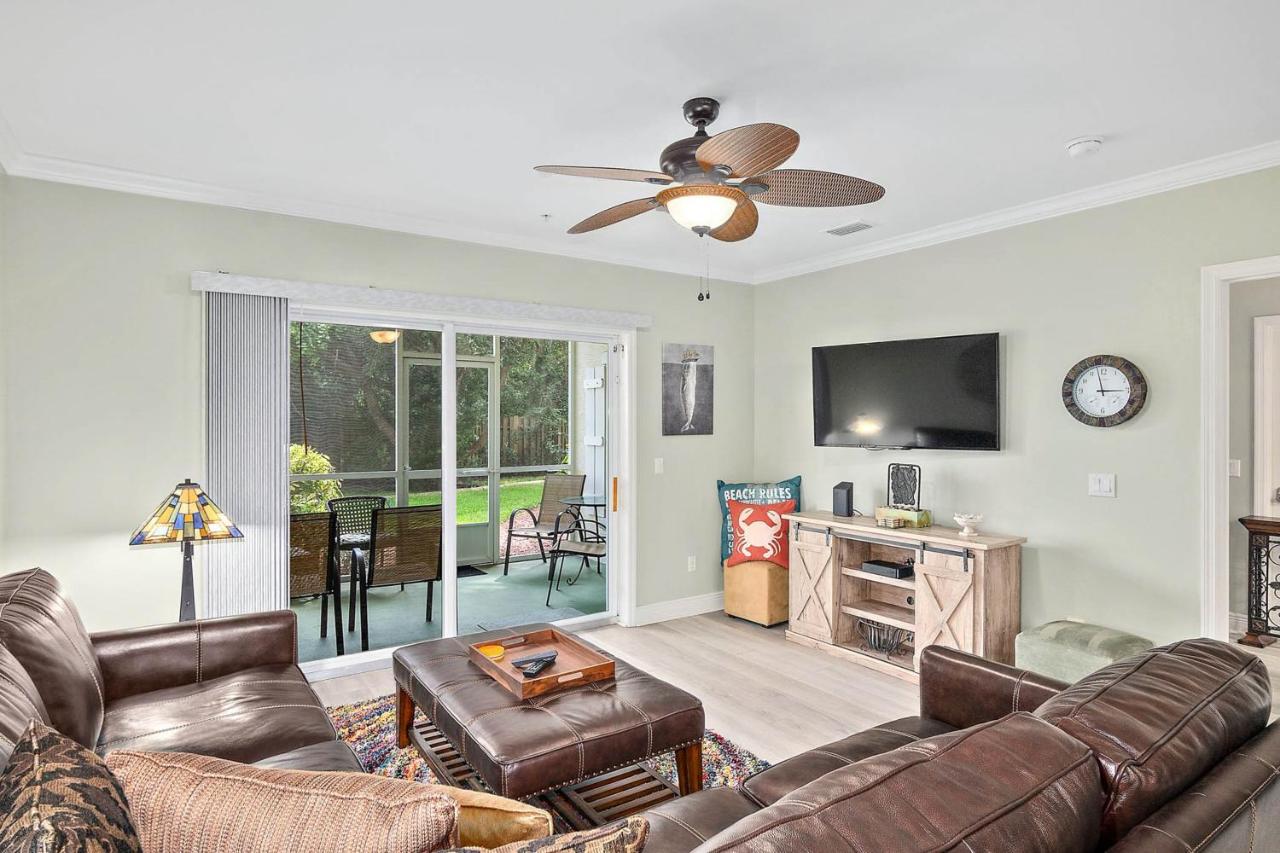 Ocean Reef 103 - B&B