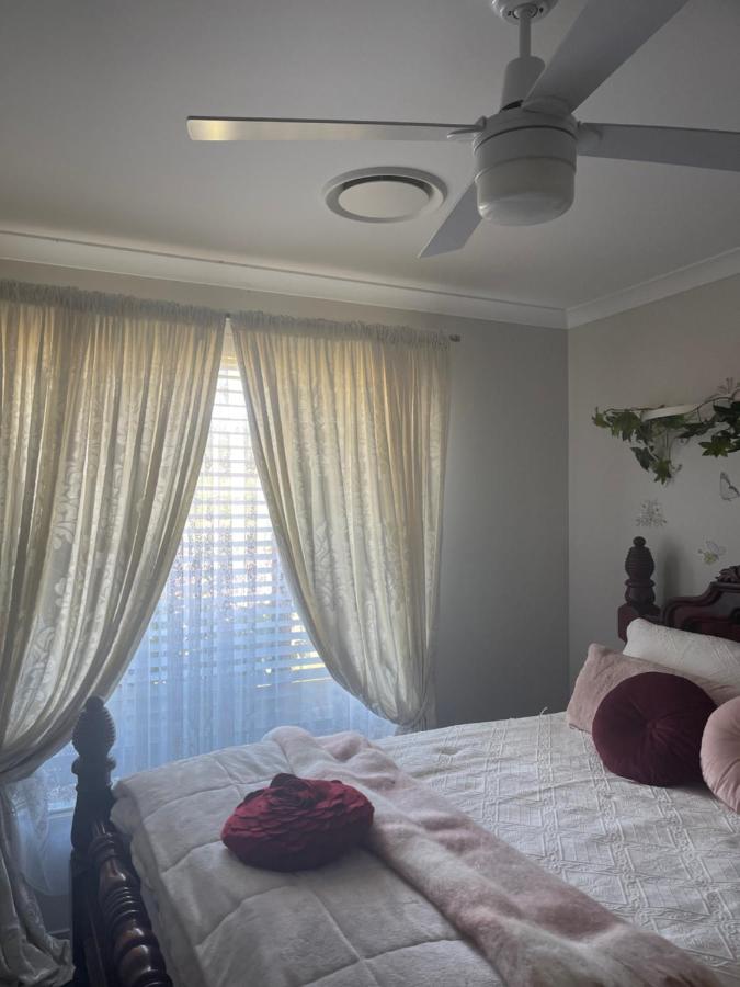 B&B Muswellbrook - Gibbagunyah Manor Workers Accommodation Only - Bed and Breakfast Muswellbrook