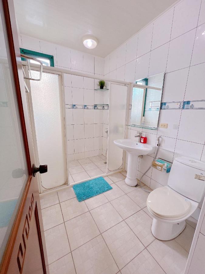 Standard Double Room with Shared Bathroom