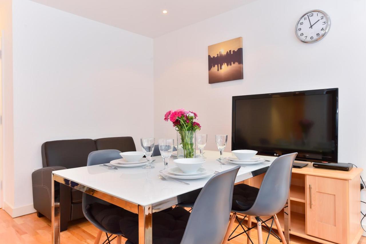 B&B London - Royal London Apartments - Bed and Breakfast London