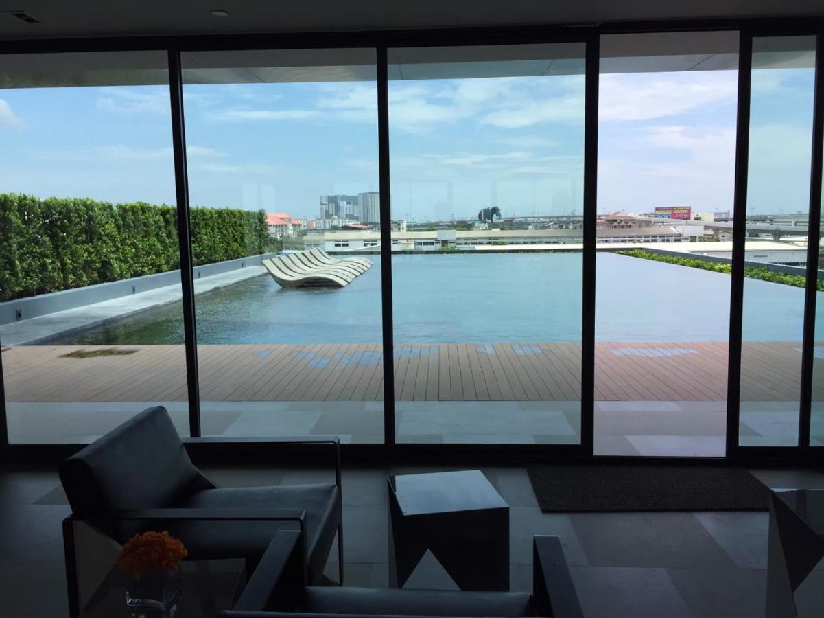 New condominium on Sukhumvit Road "Pu Chao" Bts station - B&B