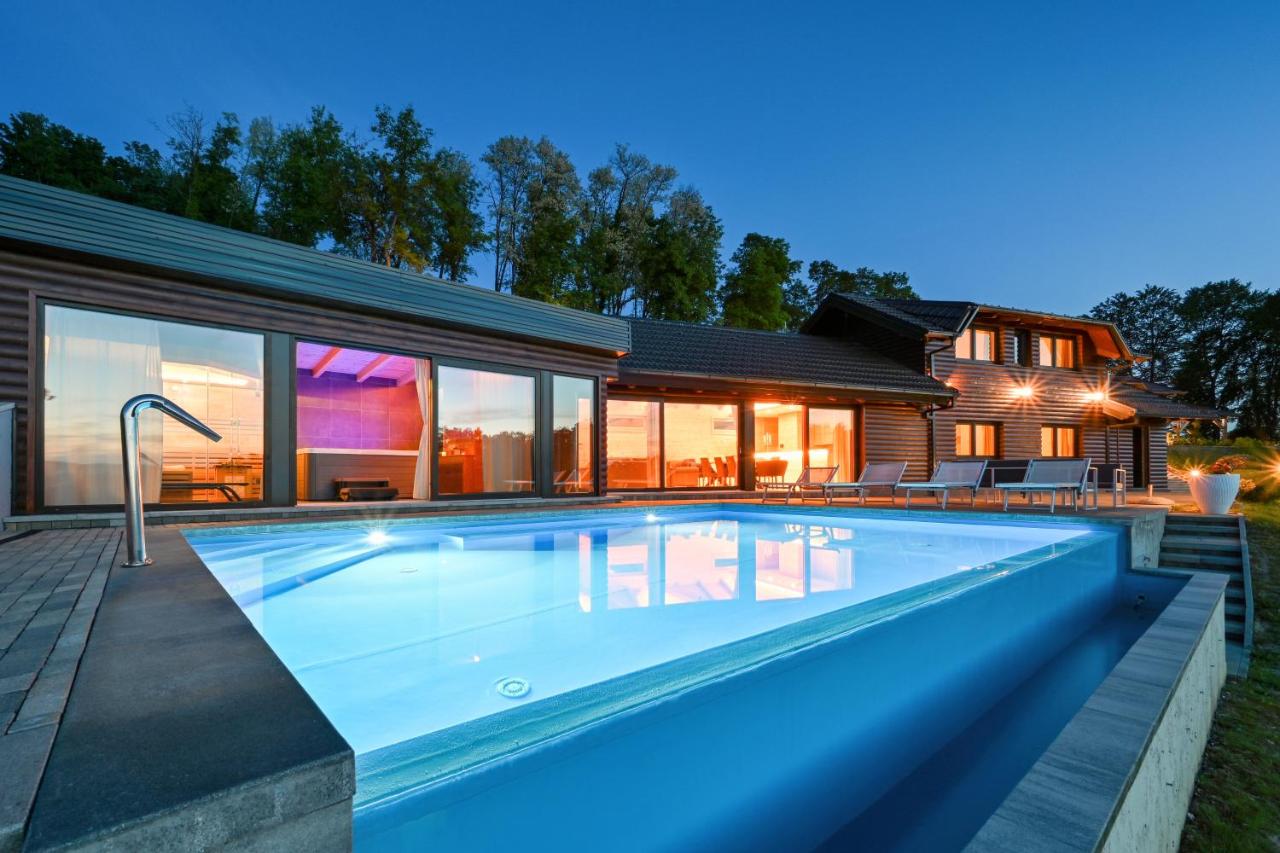 Villa mit privatem Pool