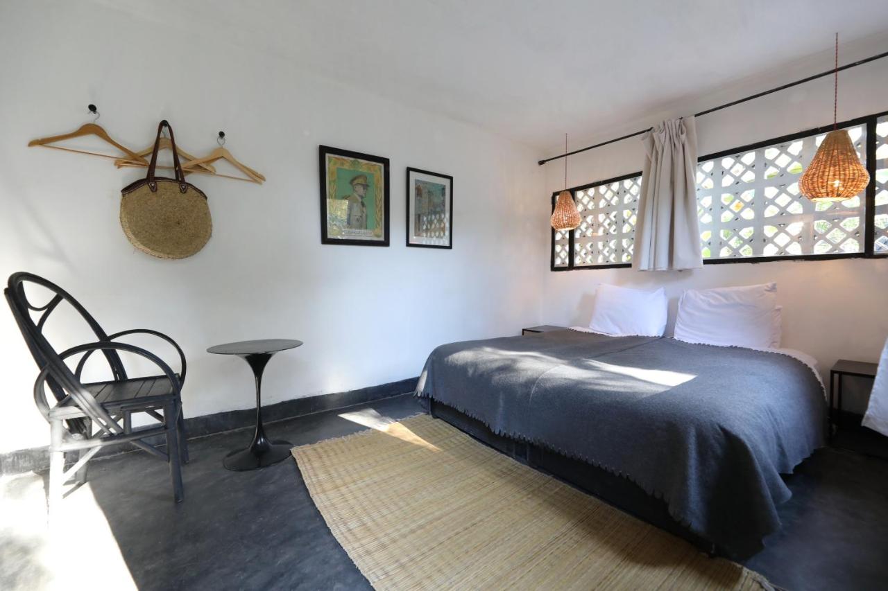 Chambre Double ou Lits Jumeaux - Vue sur Jardin