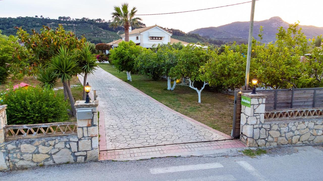 Ionio Holidays Katerina Apartments - B&B Vasilikós