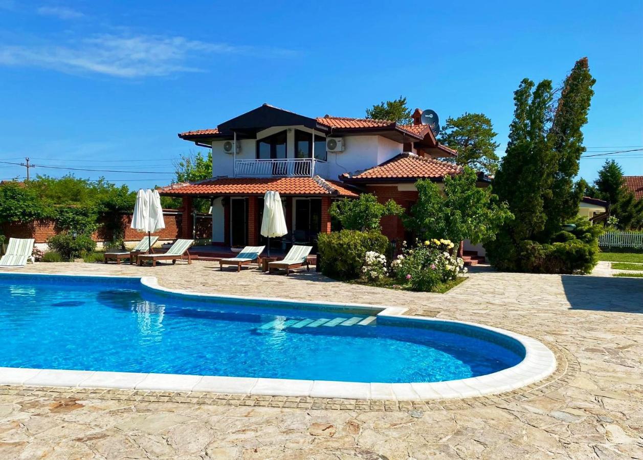 Skupljen Resort: Enjoy the Freedom! - Ferienwohnung Vladimirci