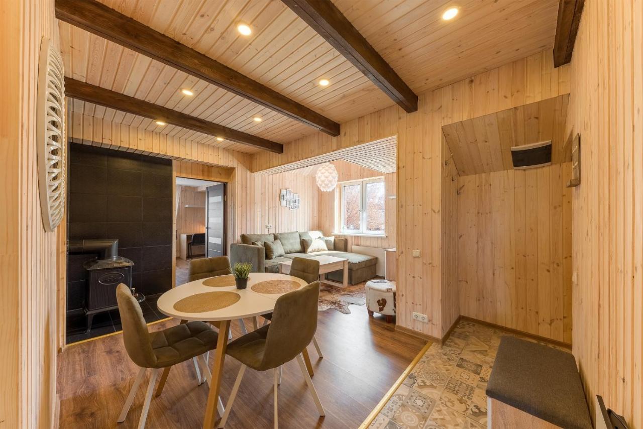 Shanghai Banzai Family Apartment Vilnius - B&B Vilna