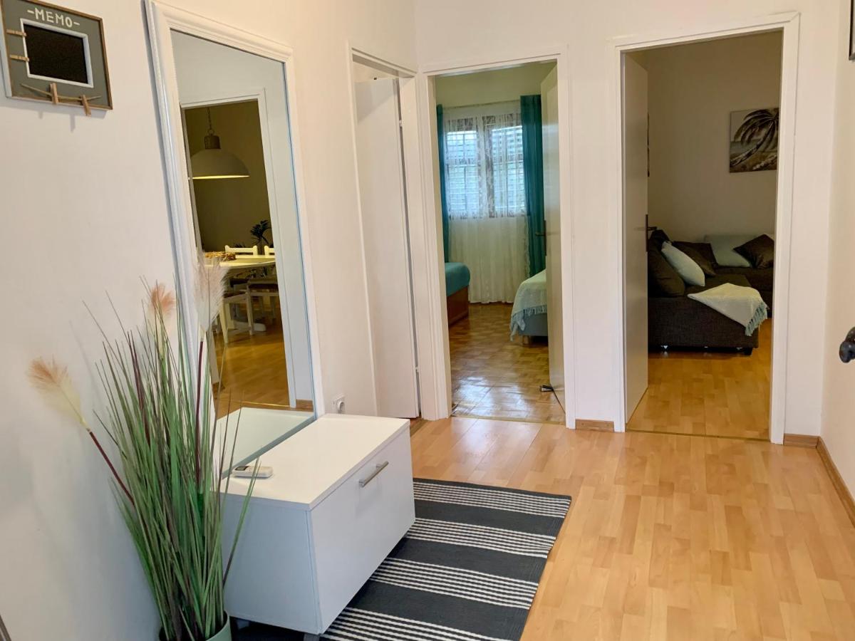 Apartment mit 2 Schlafzimmern und Terrasse