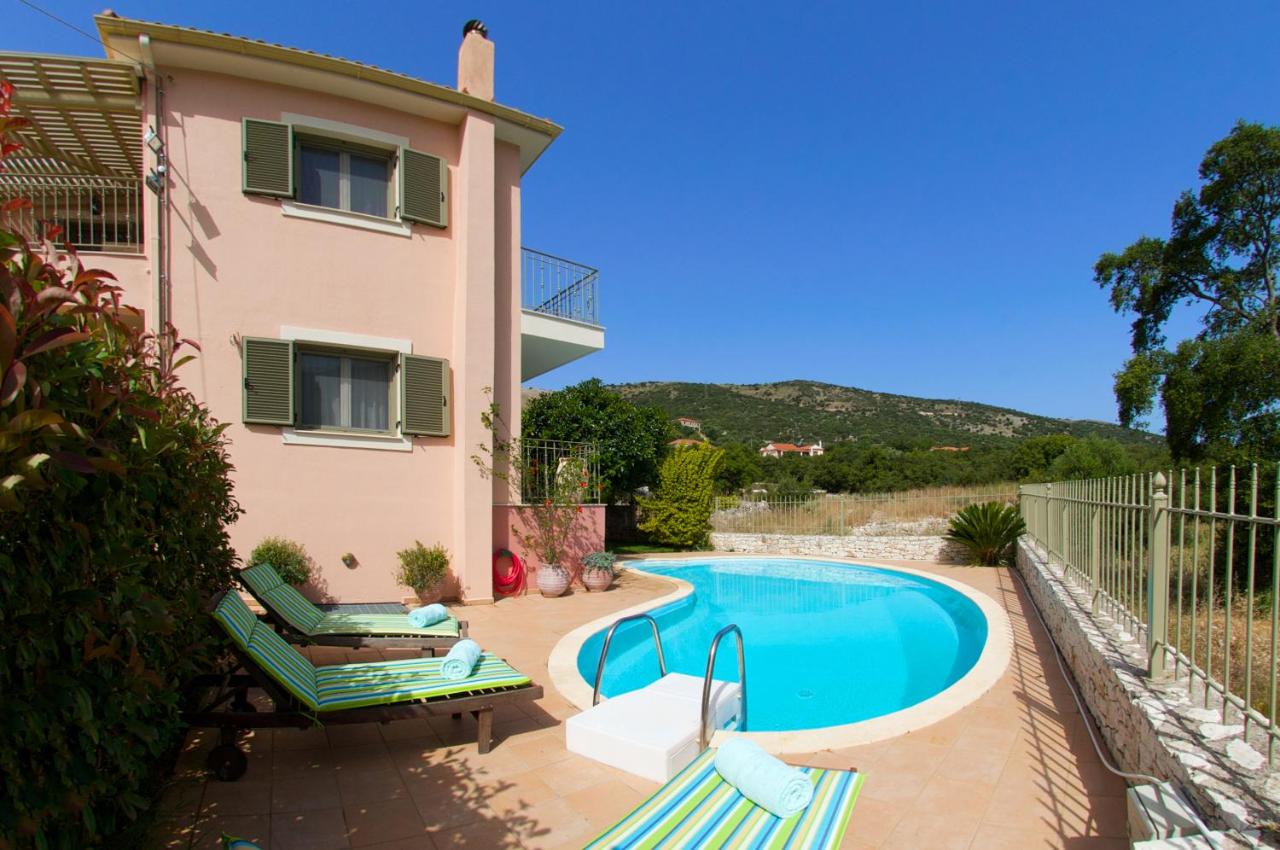 Two-Bedroom Villa with Private Pool (6 Adults)