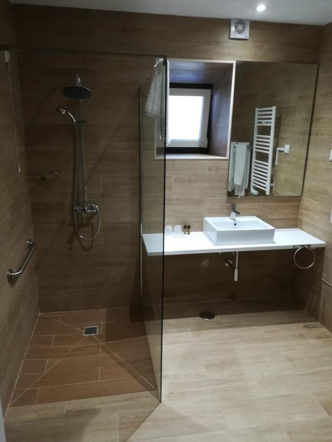 Twin Room with Private Bathroom