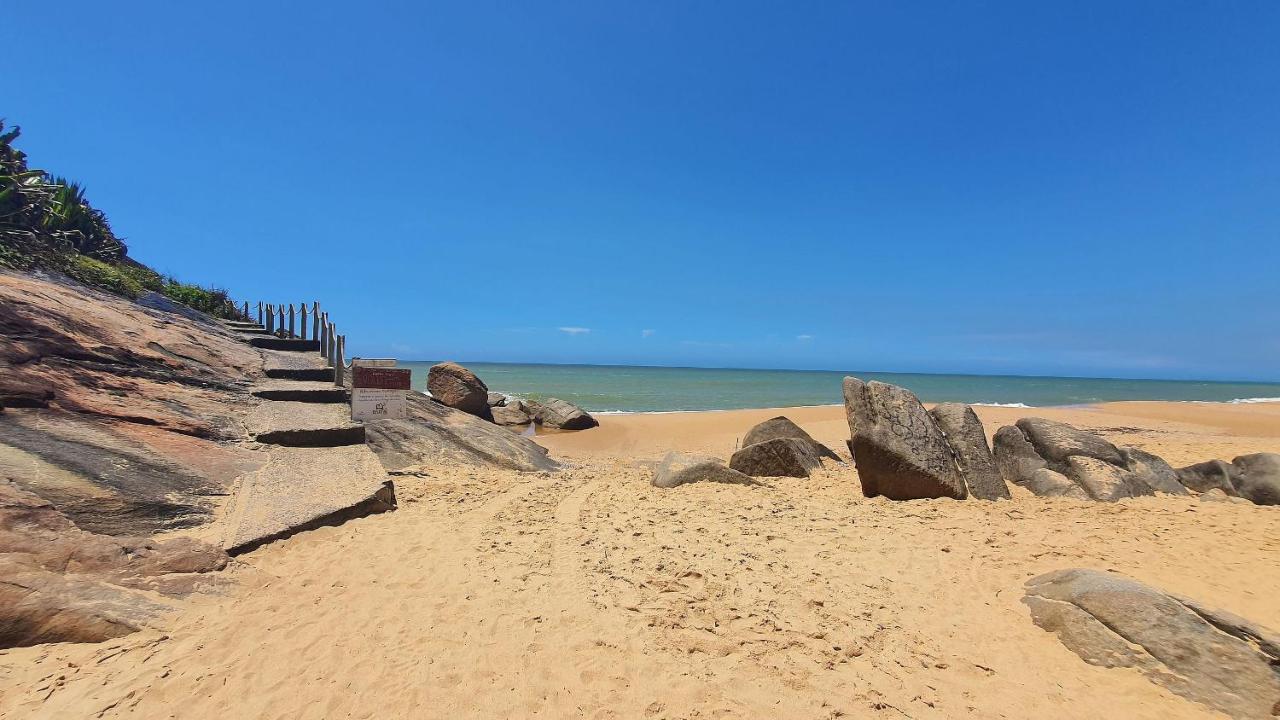 Apto 2 quartos I Praia Barra do Jucu I Wi-Fi - B&B Itaparica