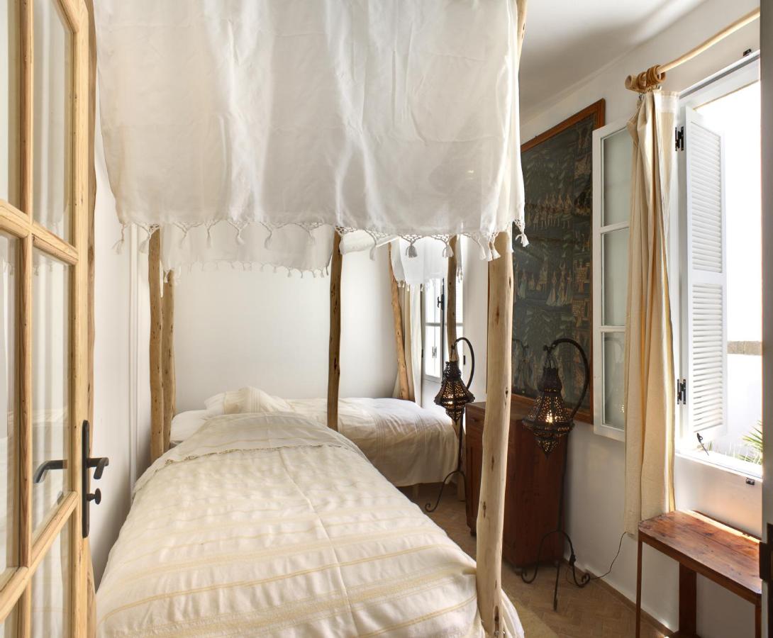 Twin Room with Bathroom
